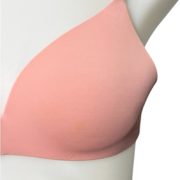32B no wire Victoria's secret Coral Pink bra *flaws - Picture 2 of 7
